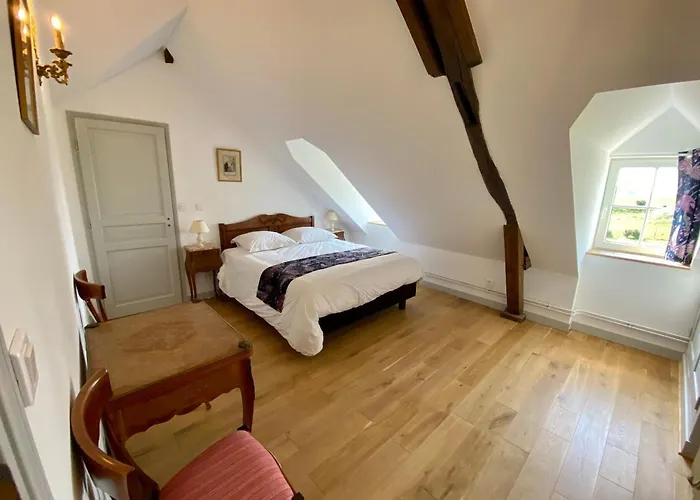 Manoir De L'oiseliere * La Remuée